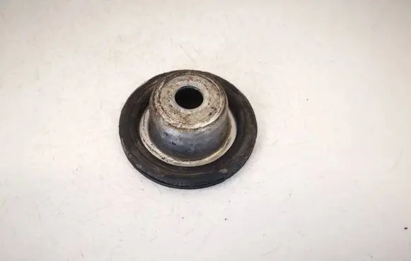 Volkswagen Bora Front coil spring rubber mount 1j0412319c