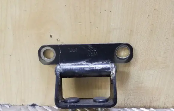 KIA Sportage Tailgate/trunk/boot hinge