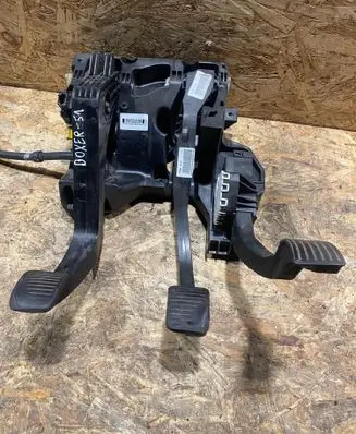 Peugeot Boxer Pedal assembly 2582501056
