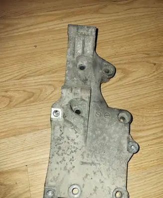 Audi A3 S3 8P A/C compressor mount bracket 03G903143A