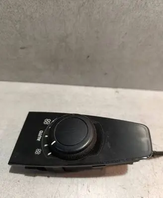 Citroen C4 I Picasso Climate control unit 9659796977