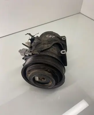 Toyota RAV 4 (XA20) Air conditioning (A/C) compressor (pump) 4472204061 10S17C