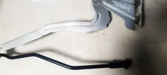 Nissan Note (E12) Engine bonnet/hood hinges