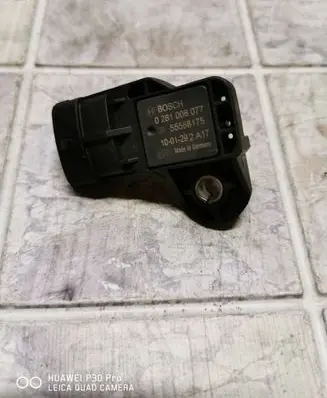 Opel Insignia A Air pressure sensor 0281006077 55568175