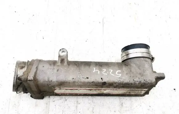 Mazda 626 Intercooler hose/pipe