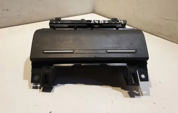 Audi A4 S4 B7 8E 8H Car ashtray 8E0857951