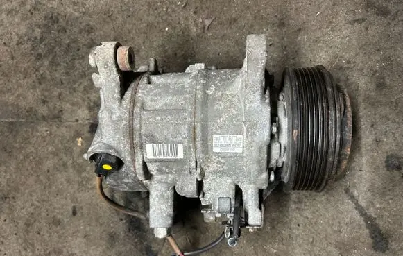 BMW 1 F20 F21 Air conditioning (A/C) compressor (pump) 9223694