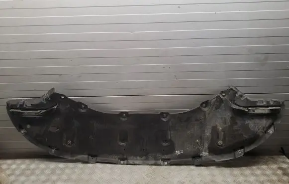 Chrysler Pacifica Front bumper skid plate/under tray 68227444AG