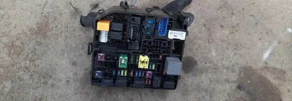 Mitsubishi Outlander Fuse box set