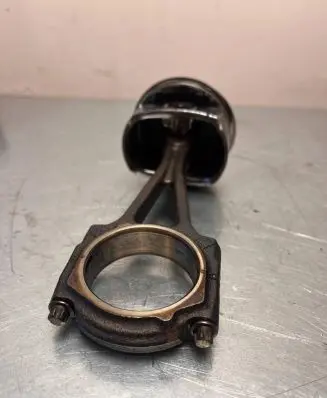 Opel Corsa C Piston with connecting rod 73L3212