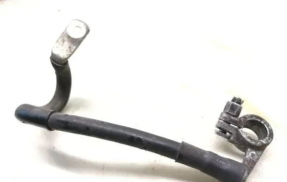 Volkswagen PASSAT B6 Negative earth cable (battery) 1T0971235A