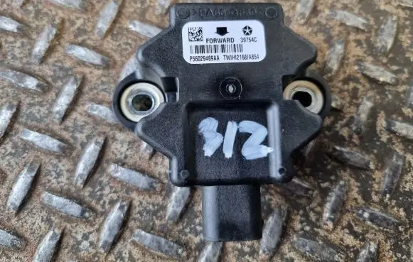 Jeep Grand Cherokee ESP acceleration yaw rate sensor 56029469AA P56029469AA