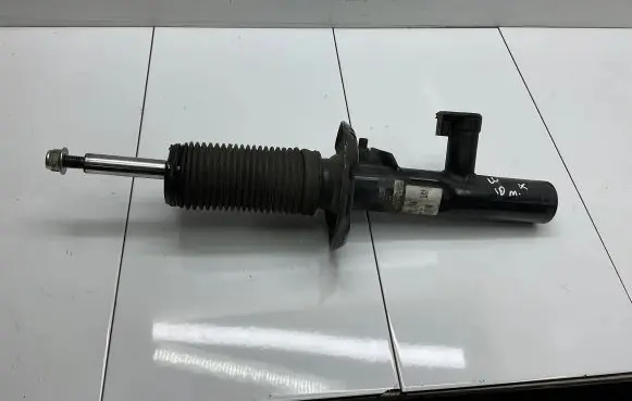 Volkswagen PASSAT CC Front shock absorber/damper