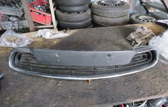 Renault Zoe Front bumper lower grill