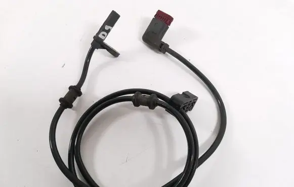 Mercedes-Benz SLK R171 ABS rear brake sensor A1715400217