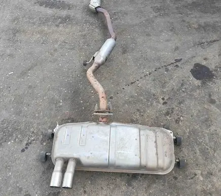 Mazda MX-5 ND Muffler/silencer PE2S40100A PEDC2055X