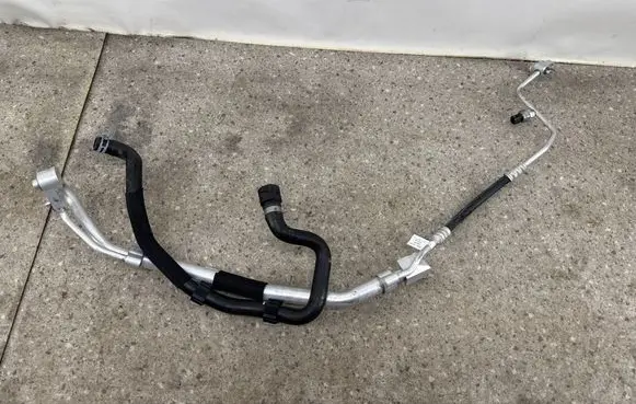BMW X5 G05 Air conditioning (A/C) pipe/hose 6453ACL01