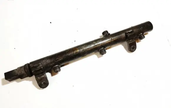Mercedes-Benz R W251 Fuel main line pipe a6420700695 002