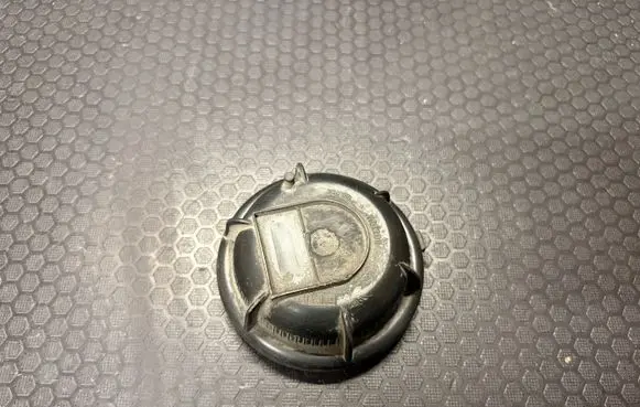 Volvo S80 Headlight/headlamp dust cover 89025105 9178538