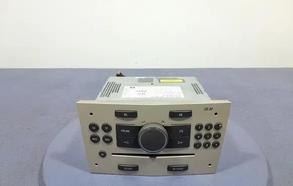 Opel Astra H Radio/CD/DVD/GPS head unit 13263051
