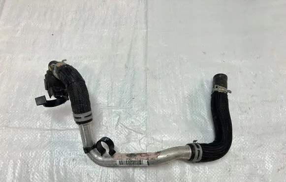 Jeep Wrangler Engine coolant pipe/hose P68299337AA
