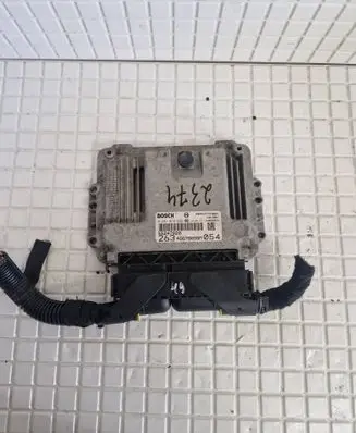 Opel Combo D Engine control unit/module 55247020 01089S6S01 6698101800