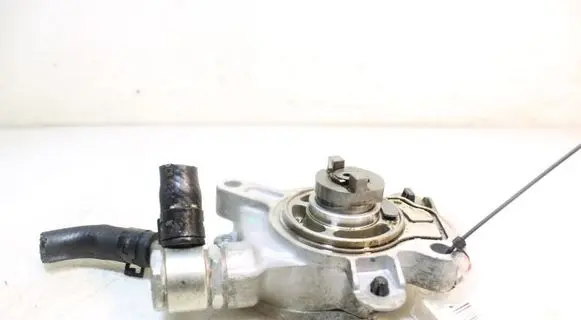 Mazda 2 Vacuum pump