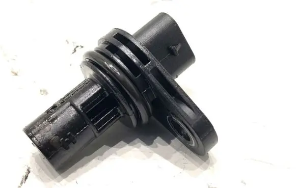BMW 5 G30 G31 G38 Camshaft position sensor 7633958