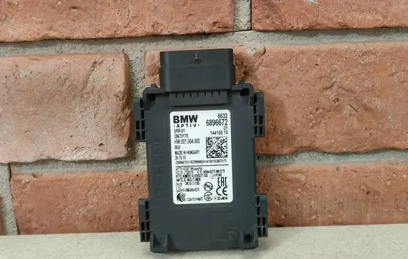 BMW 5 G30 G31 G38 Blind spot module 6896672