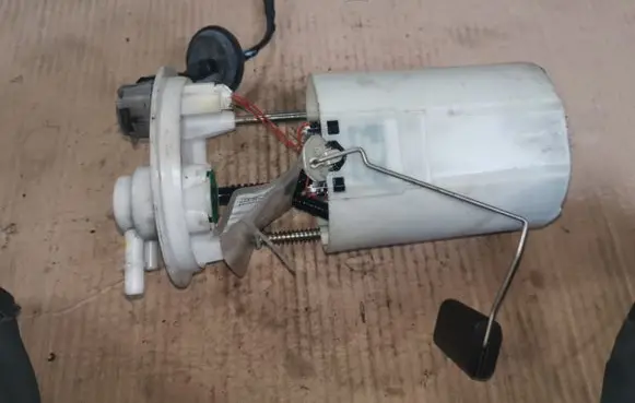 Fuel level sensor