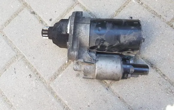 Seat Altea Starter motor 02M911023G 0001121402