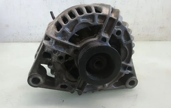 Opel Zafira A Generator/alternator