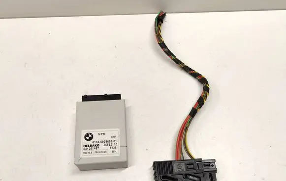 BMW 5 E60 E61 MPM control module 6939655 55892110 041261467