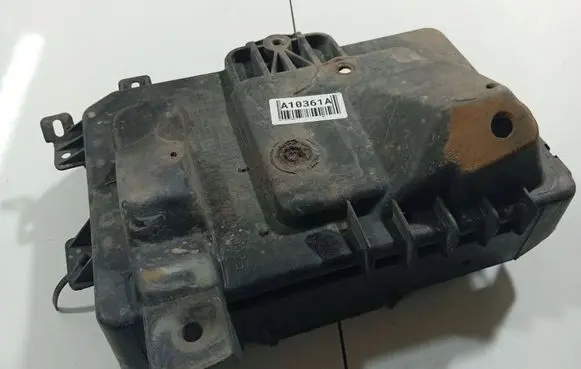 Opel Astra H Battery box tray 13234223