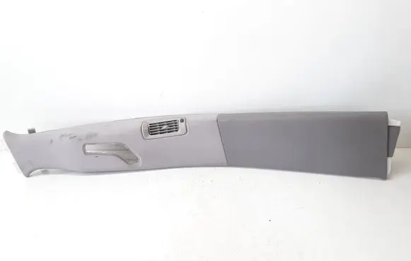 Volvo XC90 (B) pillar trim (top)