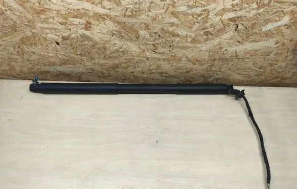 Volvo S90, V90 Tailgate/trunk strut/damper 31385256
