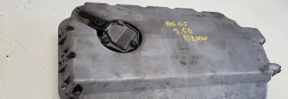 Oil sump