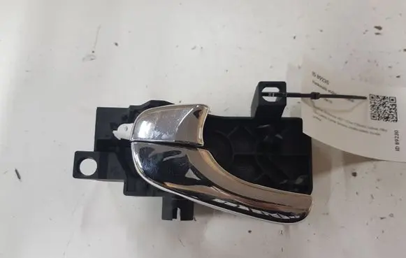 Jaguar S-Type Front door interior handle 2R8322601