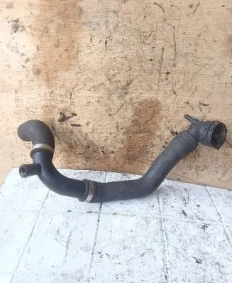 Volkswagen PASSAT B7 Engine coolant pipe/hose 3C0121087A