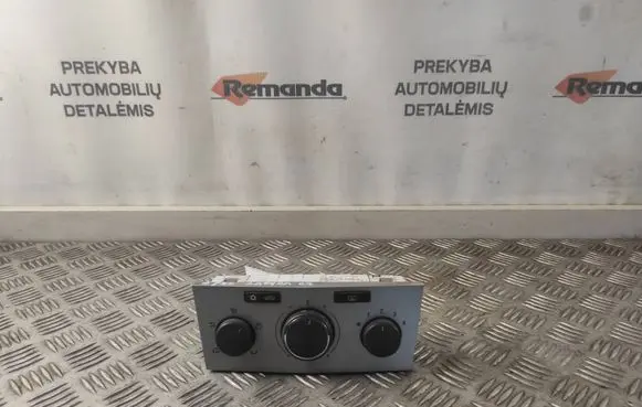 Opel Zafira B Climate control unit 901513140001 13269410