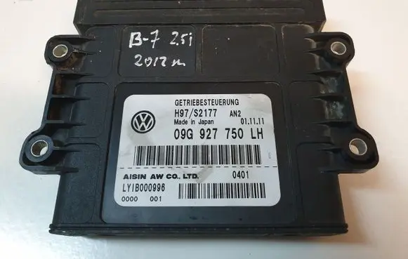 Volkswagen PASSAT B7 Gearbox control unit/module 09G927750LH