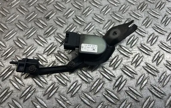 Audi Q7 4L Headlight/headlamp level sensor 7L0616214C