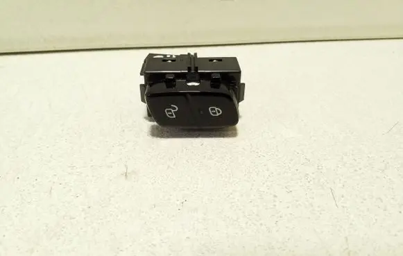 Volvo XC90 Central locking switch button 31443863
