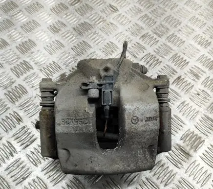 Mercedes-Benz C W204 Front brake caliper A2044212681