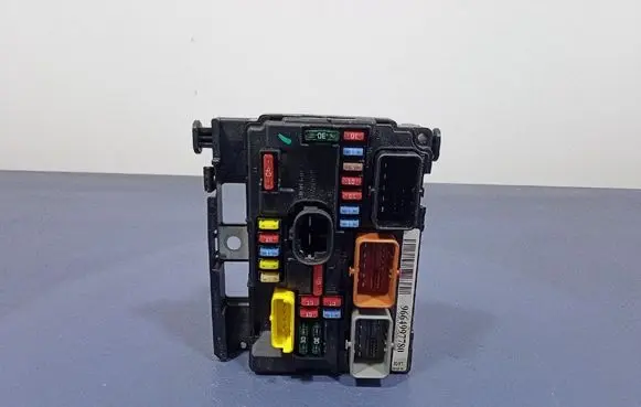 Peugeot 207 CC Fuse box set 9664997780