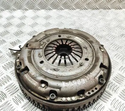 Opel Vivaro Clutch set kit 302052965R 123107183R
