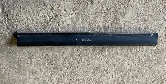 Front door trim (molding)