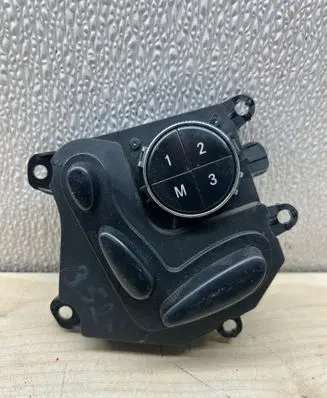 Mercedes-Benz E W211 Seat control switch 2118207710