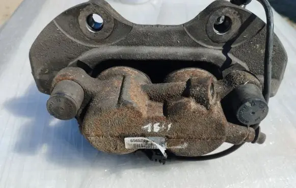 Mercedes-Benz R W251 Front brake caliper 65652401