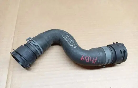 Audi A4 S4 B9 Engine coolant pipe/hose 8W0122101H